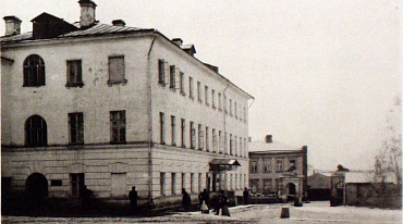 Историческая библиотека запустила аудиоэкскурсию по адресам Достоевского