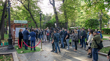 На Страстном бульваре Москвы открылась выставка «Подари любимую книгу»